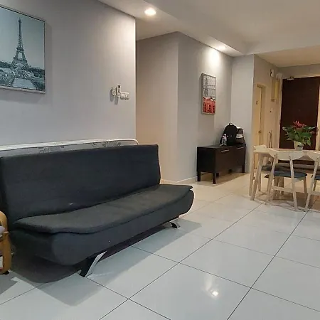 Lamandaz Homestay At Central Residence Sg Besi Near Mrt And Tbs With 2 Bedrooms Kuala Lumpur Bagian luar foto